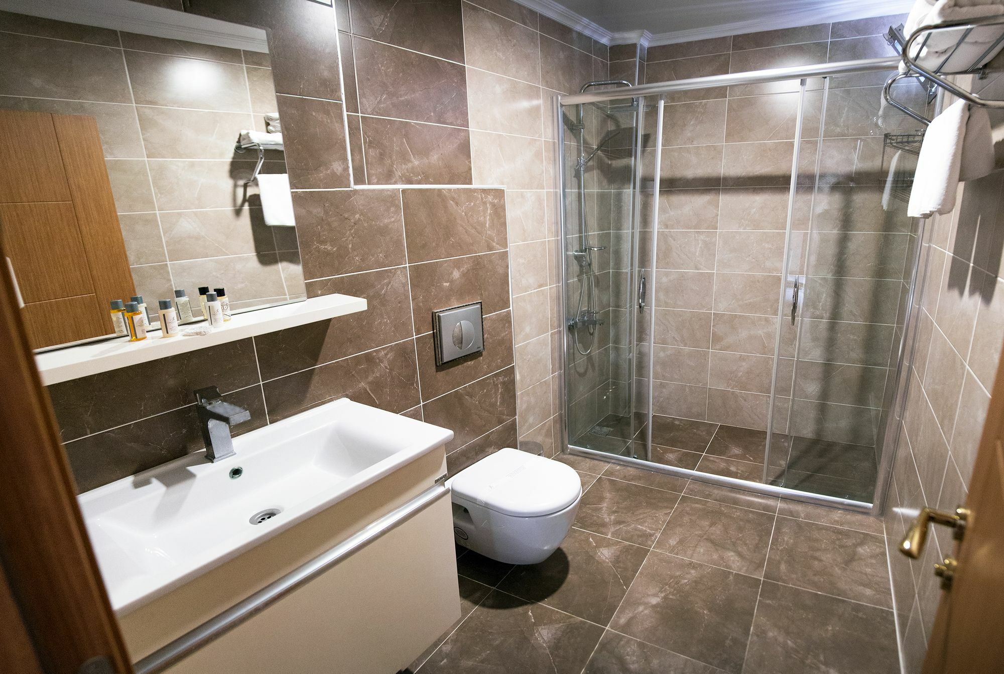 The Rise Aron Business Hotel Merter Istanbul Ngoại thất bức ảnh